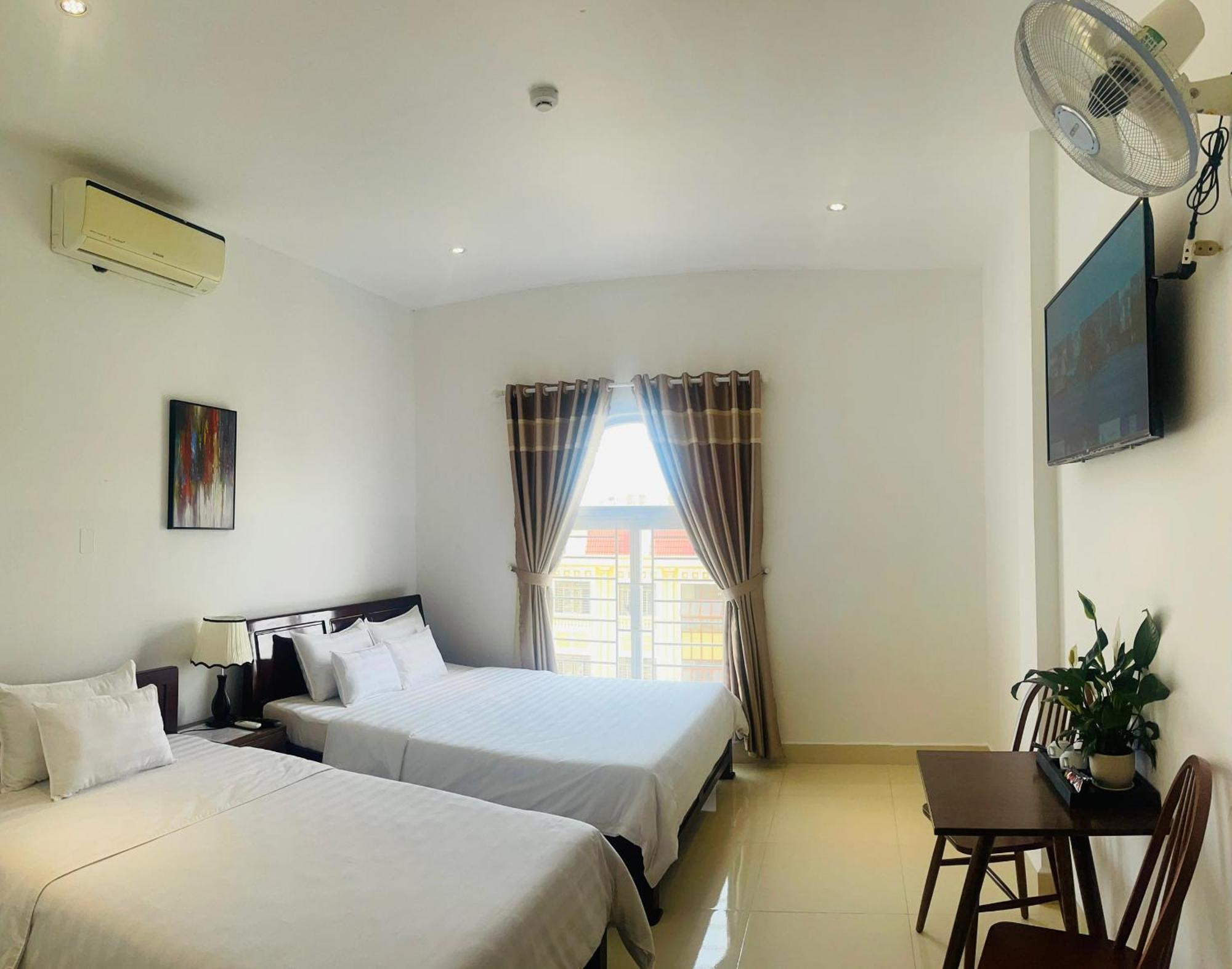 Khach San Romo Hotel Quảng Ngãi Exterior photo