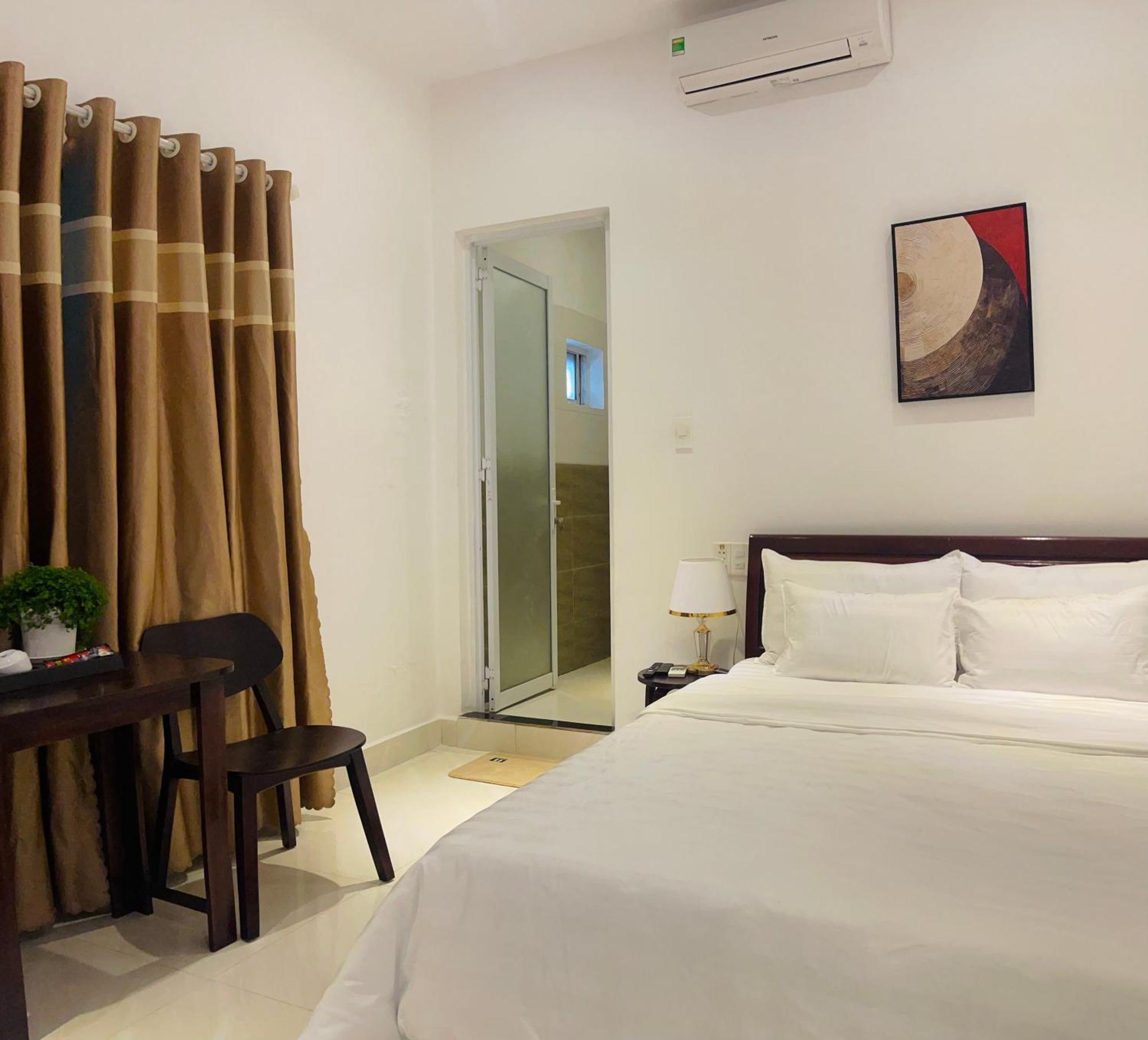 Khach San Romo Hotel Quảng Ngãi Exterior photo