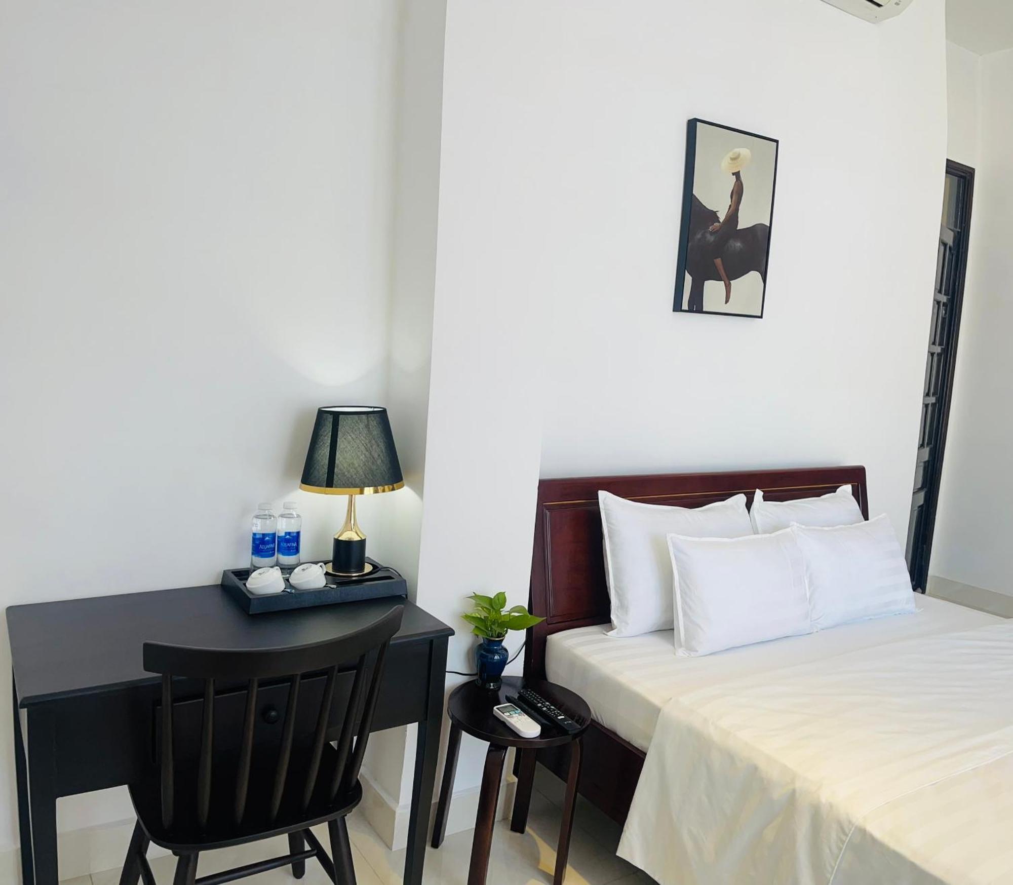 Khach San Romo Hotel Quảng Ngãi Exterior photo