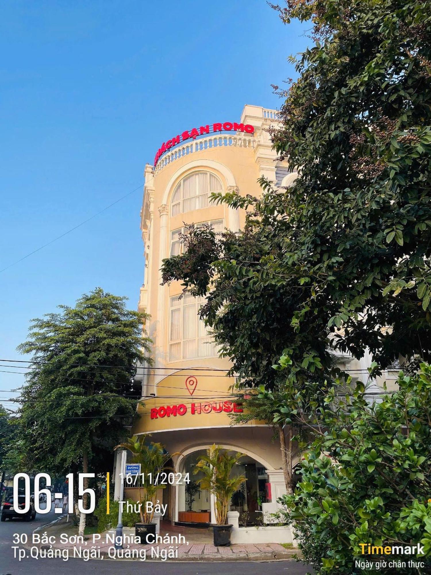 Khach San Romo Hotel Quảng Ngãi Exterior photo