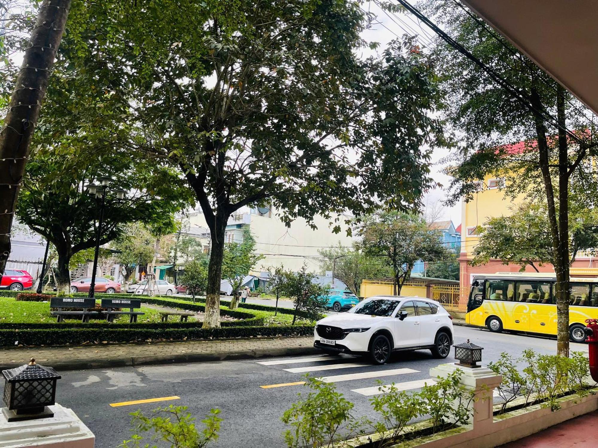 Khach San Romo Hotel Quảng Ngãi Exterior photo