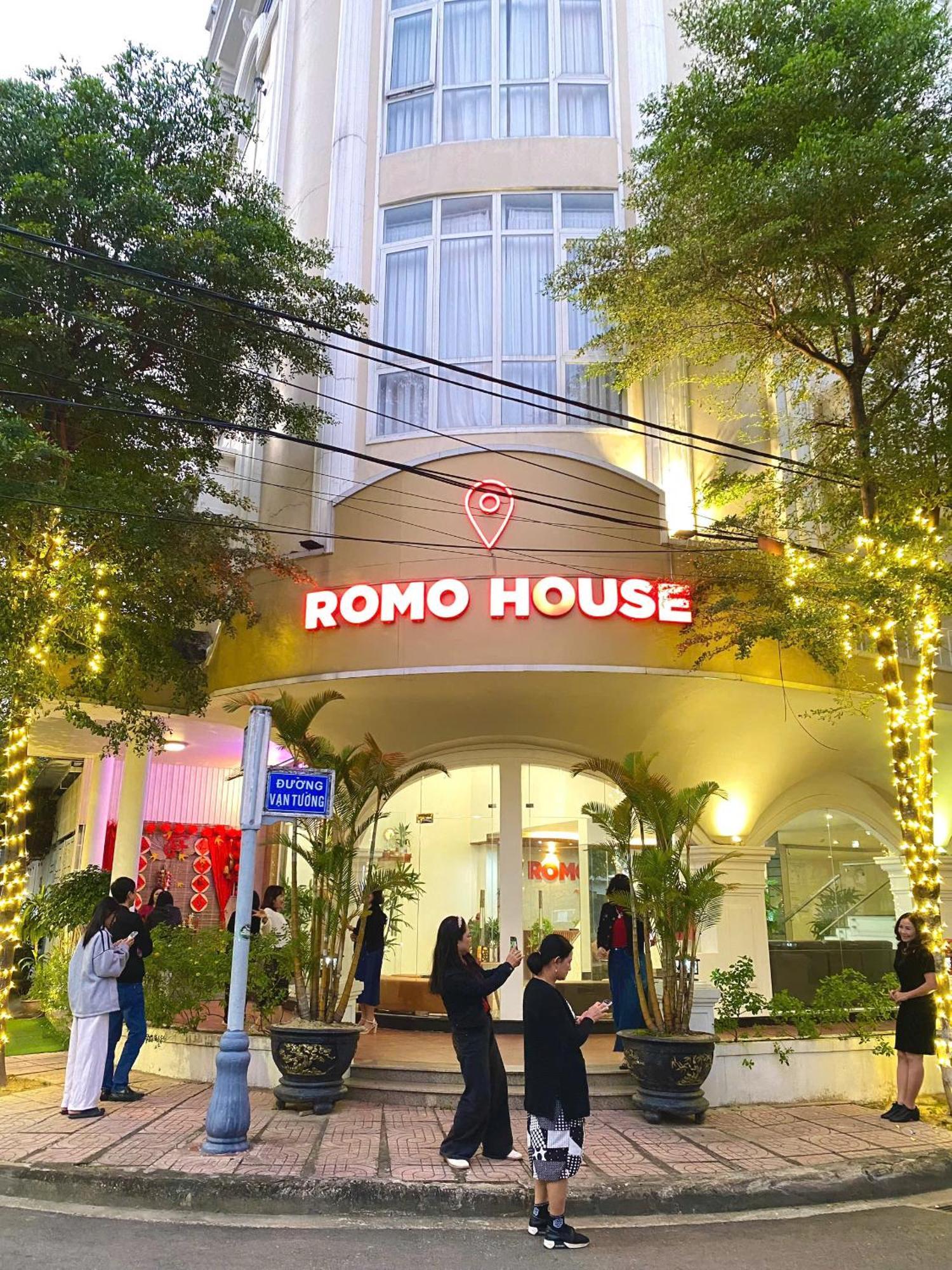 Khach San Romo Hotel Quảng Ngãi Exterior photo