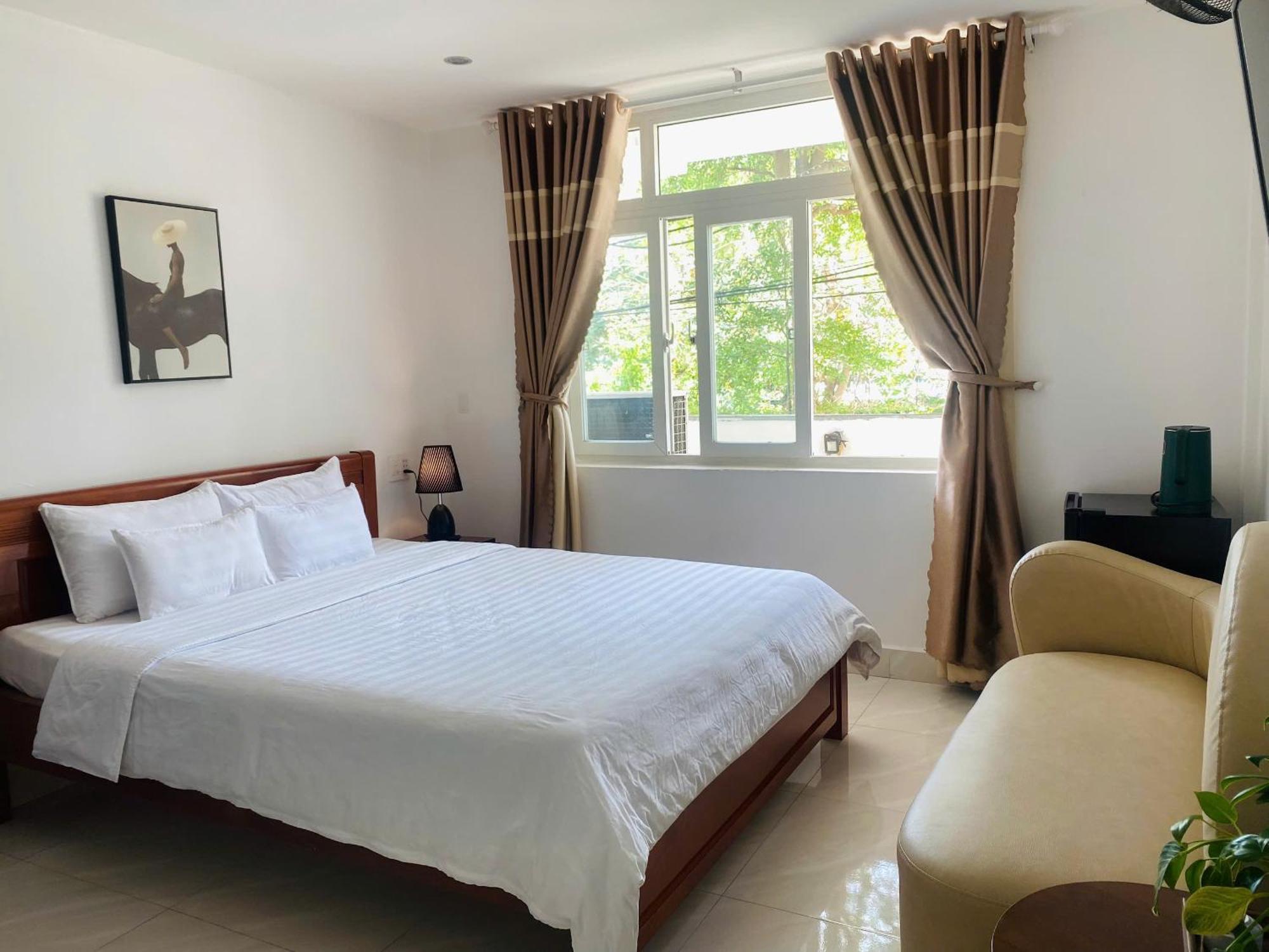 Khach San Romo Hotel Quảng Ngãi Exterior photo